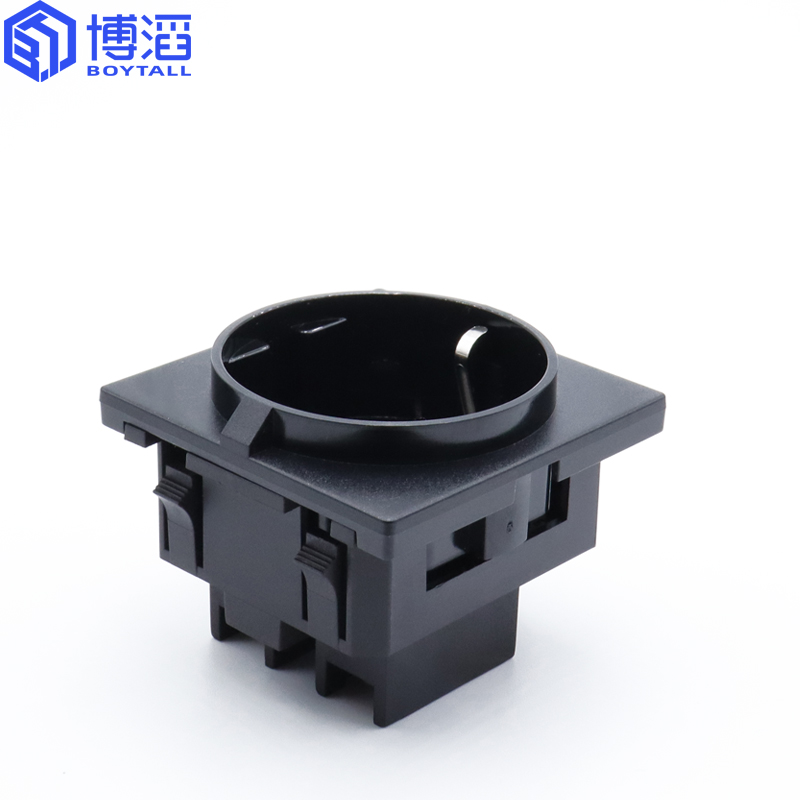 PDU機櫃電源插座你知多少？ 